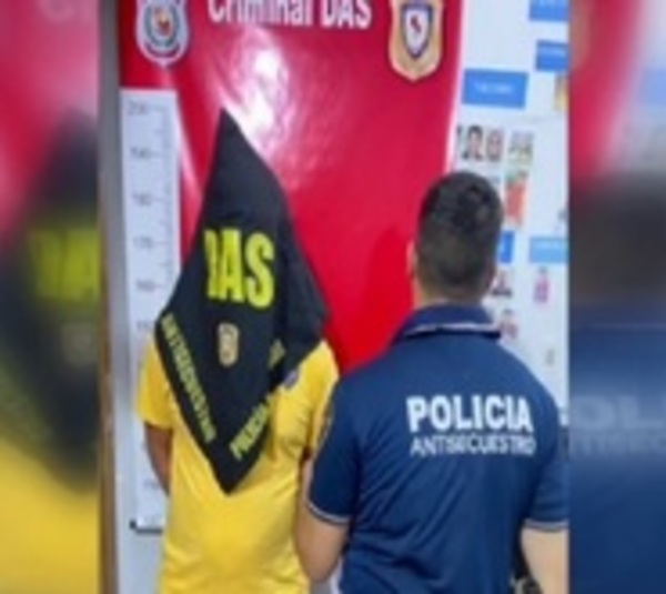 Dos detenidos por caso de extorsión en la Chacarita - Paraguay.com