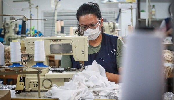 Día de la Mujer: El 38% de mujeres, de 15 años y más, son jefas de hogar, según encuesta - La Tribuna
