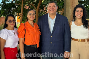 En dos escuelas de Pedro Juan Caballero gobernador Juancho Acosta estuvo presente durante jornada de inicio del año lectivo - El Nordestino