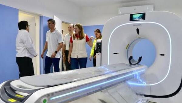 Inauguraron tomógrafo purete en Misiones