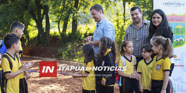 SE REALIZÓ IMPORTANTE JORNADA DE INAUGURACIÓN DE OBRAS EN HOHENAU - Itapúa Noticias