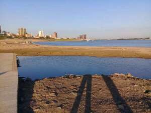 Río Paraguay está 3 metros por debajo del nivel habitual de la época - Clima - ABC Color