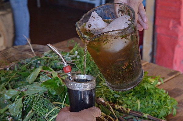 El tereré, un sello de la identidad paraguaya