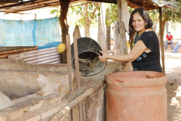 INE comparte datos alusivos a la mujer paraguaya en su día - trece