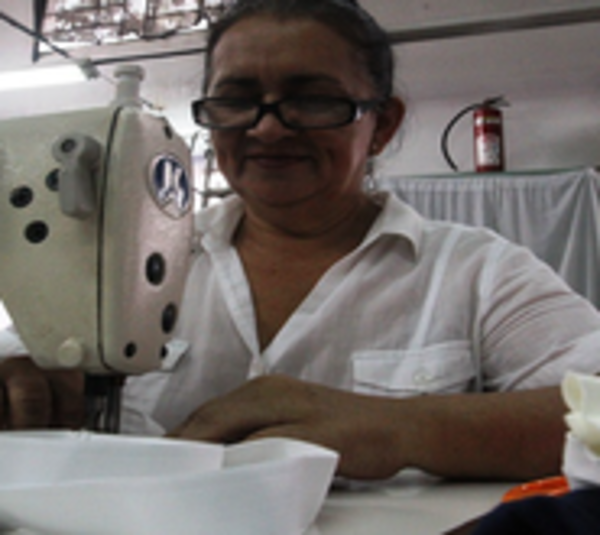 Señalan que ingreso de mujeres es de G. 720.000 menos que los hombres - Paraguay.com