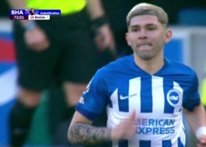 Tras seis meses de ausencia, Julio Enciso volvió a jugar con el Brighton