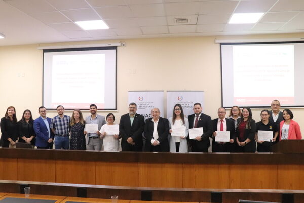 CONACYT entrega certificados a instituciones adjudicadas en programa de apoyo a proyectos de comunicación - ADN Digital