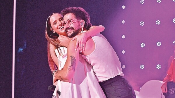 La artista Karol G, reina en la noche de Premio Lo Nuestro