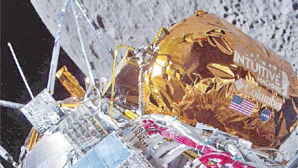 EEUU vuelve a la luna tras medio siglo