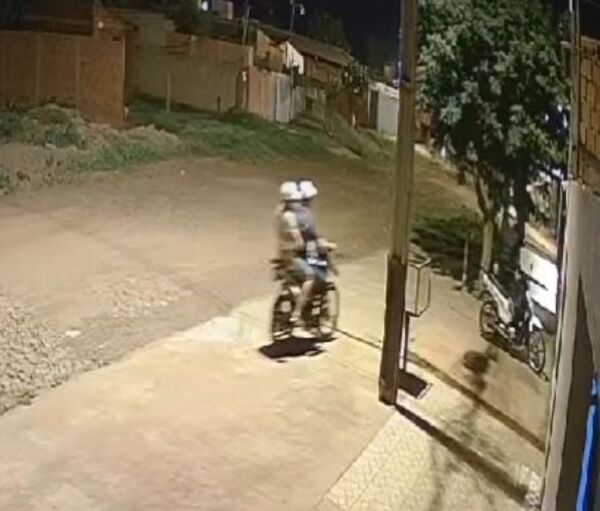 PJC: Motochorros apuñalan a un joven y le roban su motocicleta en barrio Obrero