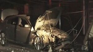 Conductor choca contra columna y deja sin luz a un barrio en Fernando de la Mora