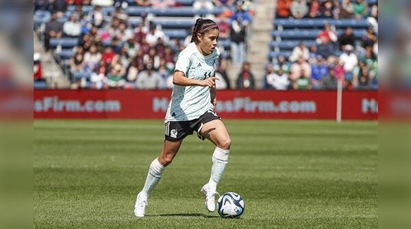 México aplasta 0-8 a República Dominicana y EE.UU. golea por 0-4 a Argentina