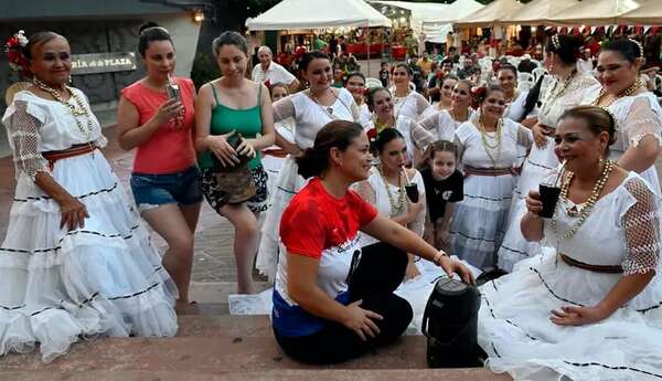 Numerosas actividades dieron toque al Día Nacional del Tereré en el país - Nacionales - ABC Color