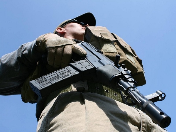 Joven fue detenido con poderoso arsenal en Canindeyú - La Tribuna