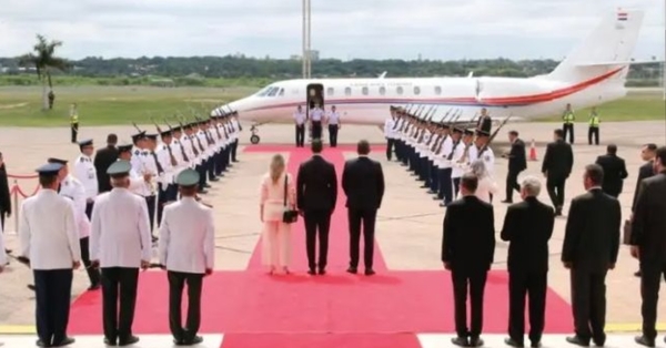 Presidente Peña viaja a España para cumplir agenda de gobierno