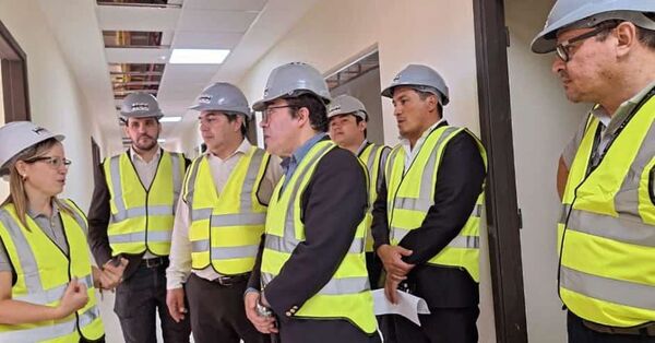 Actualizan estructura organizacional y manual de funciones en Caaguazú - La Tribuna