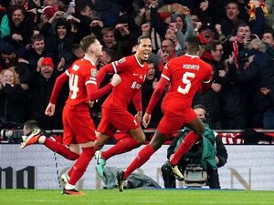 Virgil van Dijk le da el Carabao Cup al Liverpool sobre Chelsea | 1000 Noticias