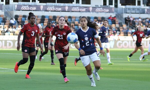 Versus / Paraguay cae ante Canadá y se jugará la clasificación en la última fecha