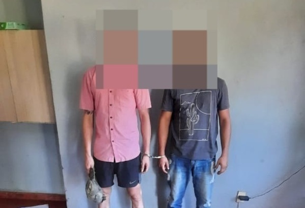 Detienen a dos personas y e incautan evidencias