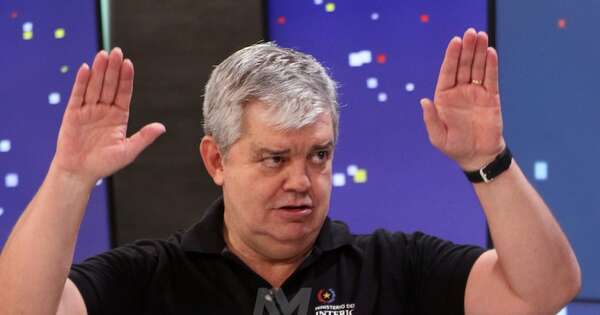 La Nación / Enrique Riera instó a colorados a no caer en discusiones estériles
