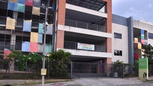 “Vergüenza que un colegio de primer nivel esté rodeado de chespiritos”