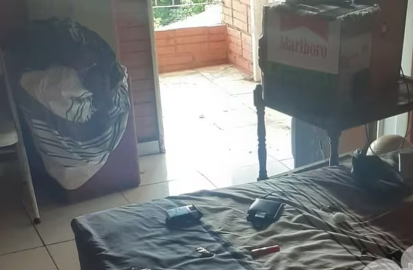 Joven fue asesinado a balazos en un departamento: deuda por drogas, posible trasfondo - Oasis FM 94.3