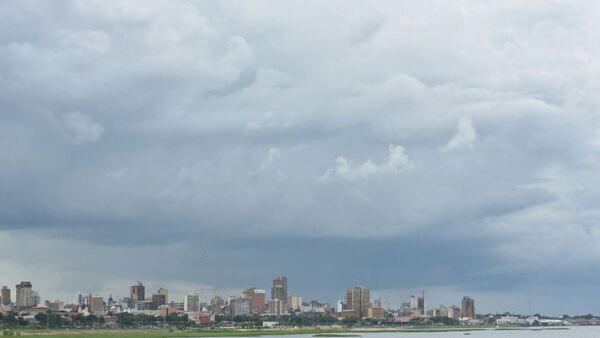 Humedad en el ambiente, chaparrones y tormentas para este lunes