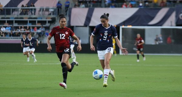Albirroja femenina sufre duro revés en la Copa de Oro - .::Agencia IP::.