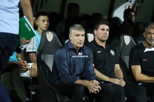 Martín Palermo destaca las virtudes del Olimpia tras el primer triunfo de su era