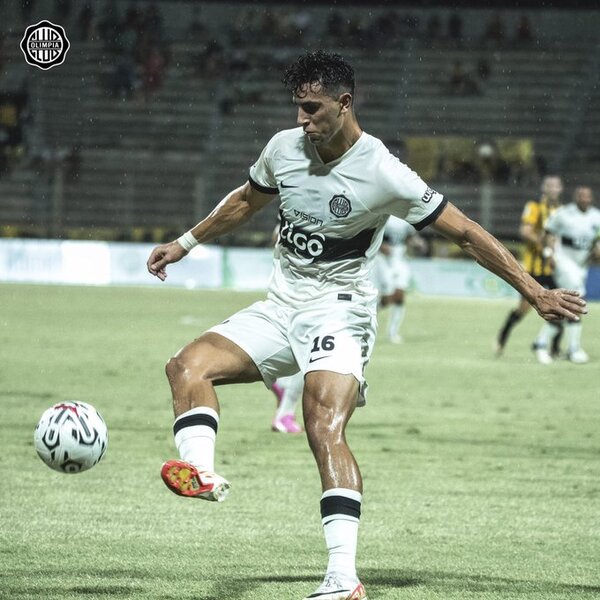 Olimpia gana y alcanza a Cerro Porteño en la tabla del apertura - .::Agencia IP::.