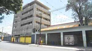 IPS: Familiares quitan intubación a trabajadores de Ochsi en terapia y quedan detenidos