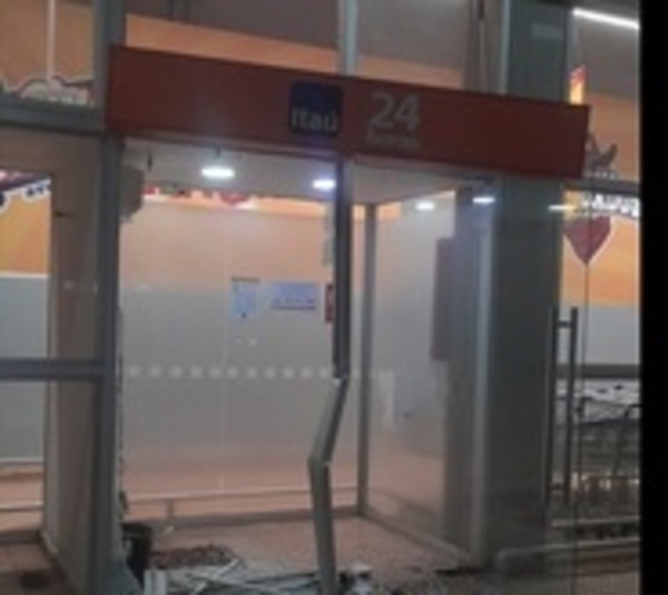 Asaltacajeros asestaron su golpe en Ciudad del Este - Paraguay.com