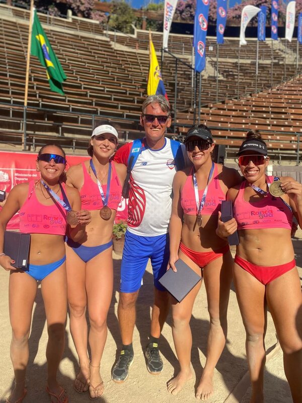 Oro y bronce en vóley playa femenino | 1000 Noticias