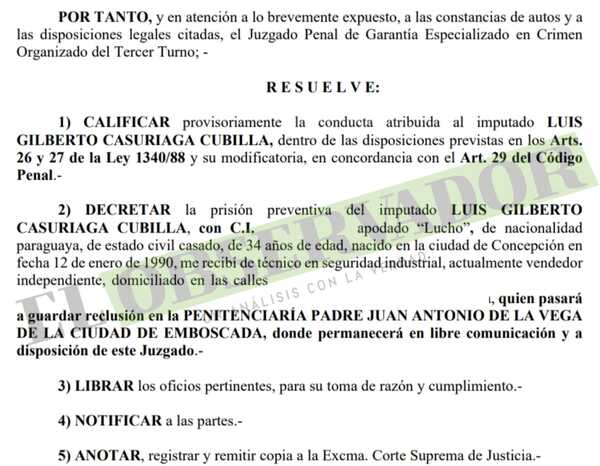 Ordenan prisión preventiva para chofer que intentó enviar cocaína oculta entre bidones de agua