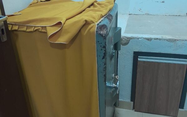 Hurtan oficina de cobranzas en microcentro de CDE