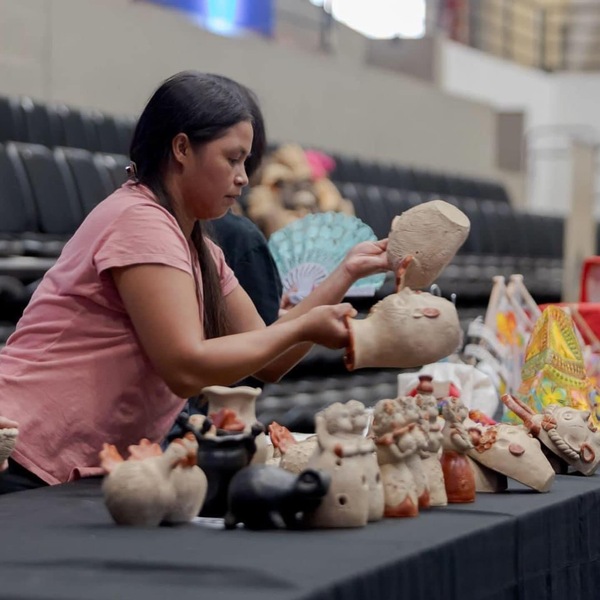 Ofrecerán productos frutihortícolas y agropecuarios en feria “Manos de Mujeres - Kuñanguéra rembiapo” - .::Agencia IP::.