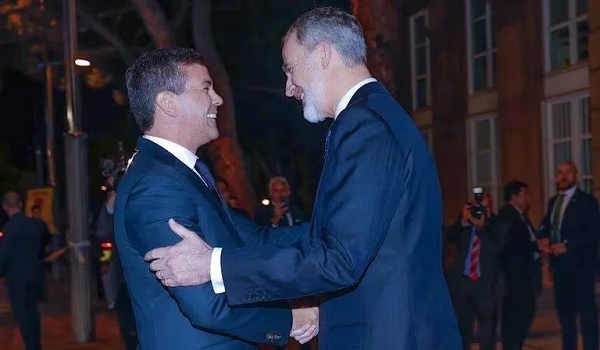 Peña en España: pide elecciones justas en Venezuela y aboga por «responsabilidades diferenciadas» en cambio climático