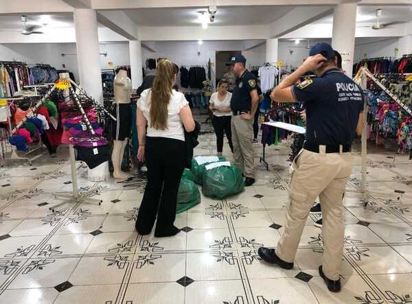 POLICÍA INCAUTÓ PRODUCTOS QUE SERÍAN FALSIFICACIONES DE MARCAS RECONOCIDAS EN ENCARNACIÓN - Itapúa Noticias