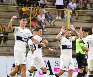 Destacan el gran presente de Kevin Parzajuk, el goleador olimpista · Radio Monumental 1080 AM