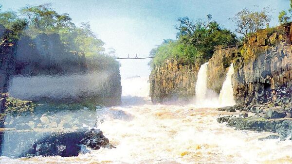 Saltos del Guairá: Un paraíso perdido - SNT