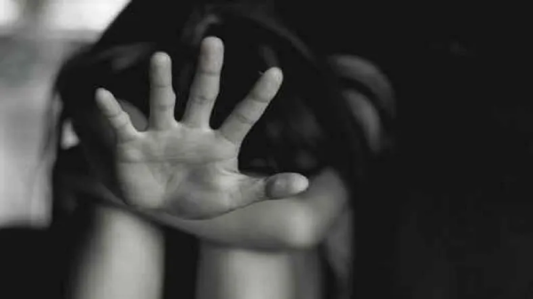Niña que dio a luz se encuentra estable - Noticiero Paraguay