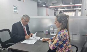 UNE firma convenio con BNF que permitirá reestructurar deudas administrativas