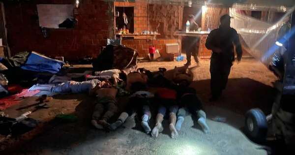 La Nación / Chaco: imputan a bolivianos y brasileños por arsenal incautado en Sierra León, Bahía Negra