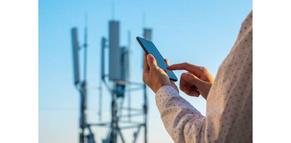 El Gobierno de Argentina autoriza a Starlink, Amazon y OneWeb a ofrecer internet satelital - Revista PLUS