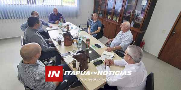 INTENDENTES DE SAN JUAN DEL PNÁ. Y CAMBYRETÁ BUSCAN MEJORAS EN SERVICIO DE TRANSPORTE - Itapúa Noticias