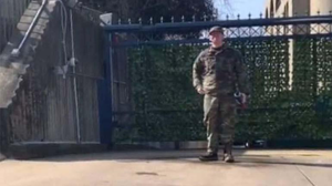 Un soldado estadounidense se inmola frente a la embajada israelí en Washington