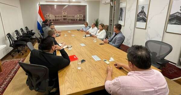 La Nación / Ejecutivo y autoridades de Canindeyú acuerdan mesa de diálogo sobre plan “Hambre Cero”