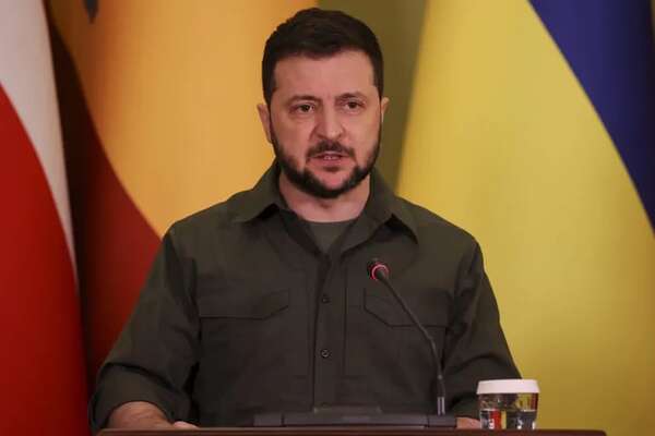 Zelenski advierte de que sin ayuda de EE.UU. Ucrania no logrará avances contra Rusia - Mundo - ABC Color