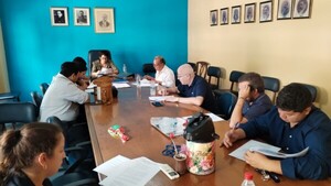 Liberales operan con miras a la convención del domingo