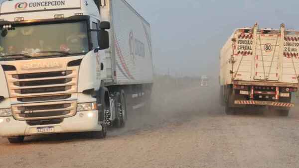 A duras penas, inicia reconstrucción de la ruta de acceso a Concepción